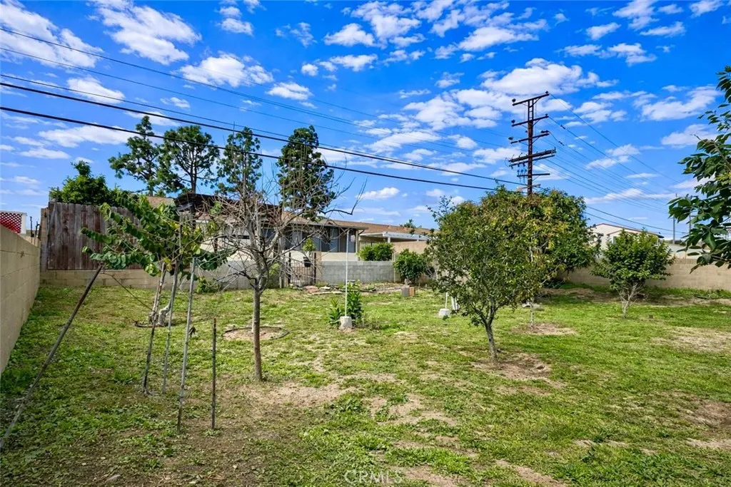 23710 Oakheath Place, Harbor City, California 90710 home-pic-14