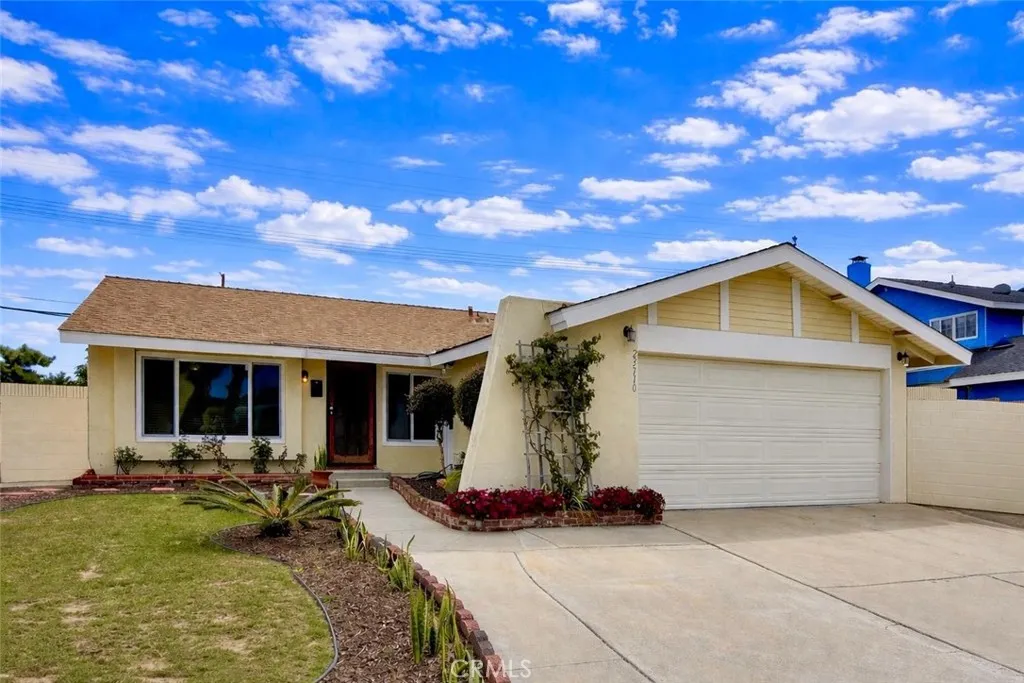 23710 Oakheath Place, Harbor City, California 90710 home-pic-19