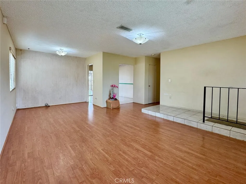 23710 Oakheath Place, Harbor City, California 90710 home-pic-3