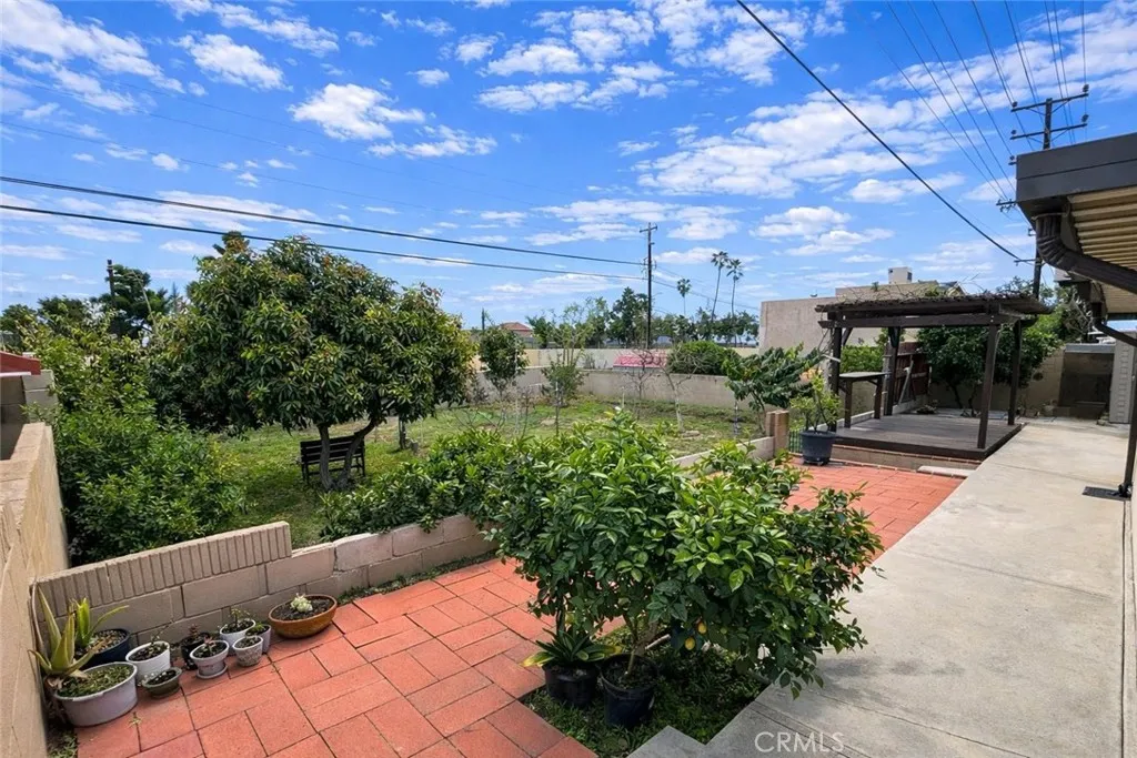 23710 Oakheath Place, Harbor City, California 90710 home-pic-13