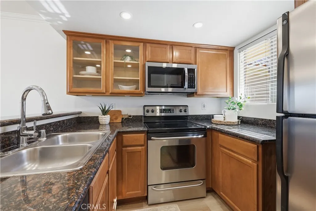 3464 Hathaway 335, Long Beach, California 90815 home-pic-12
