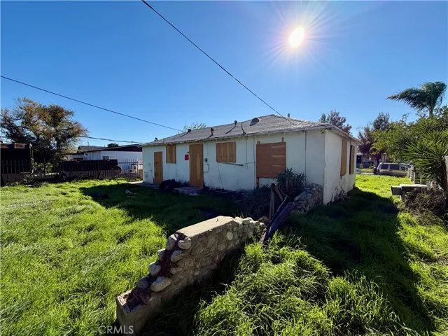 1530 W 21st, San Bernardino, California 92411
