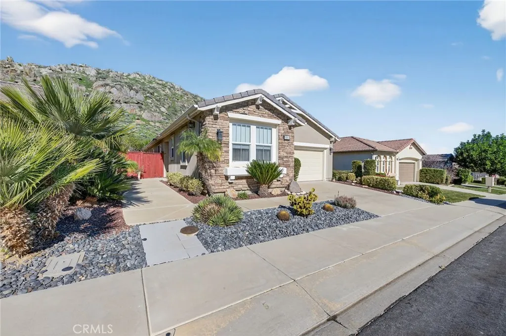 9284 Stephenson Lane, Hemet, California 92545 home-pic-5