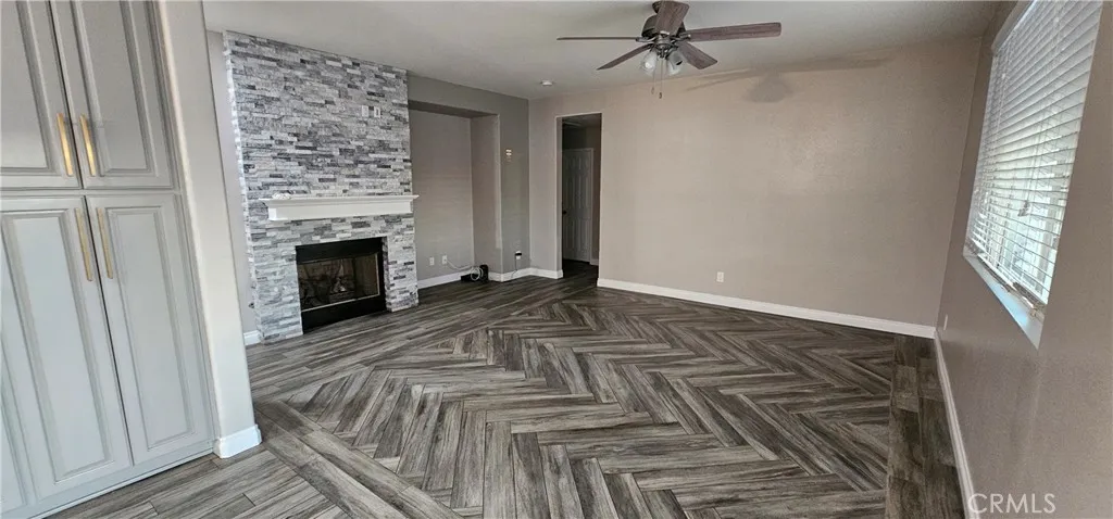 1684 Benton Way, Perris, California 92571 home-pic-6