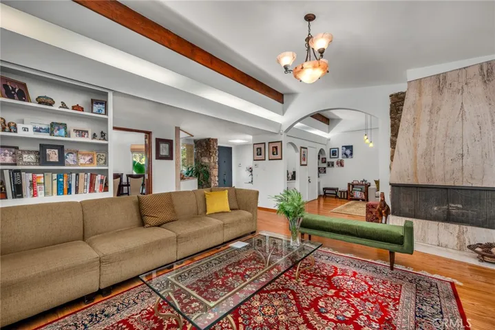 2000 San Ysidro, Beverly Hills, California 90210