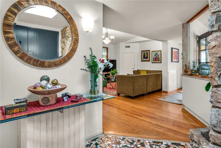 2000 San Ysidro, Beverly Hills, California 90210