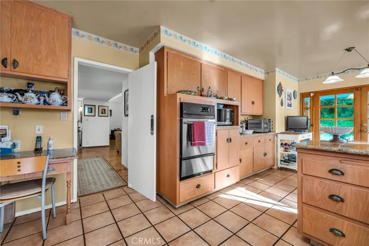 2000 San Ysidro, Beverly Hills, California 90210