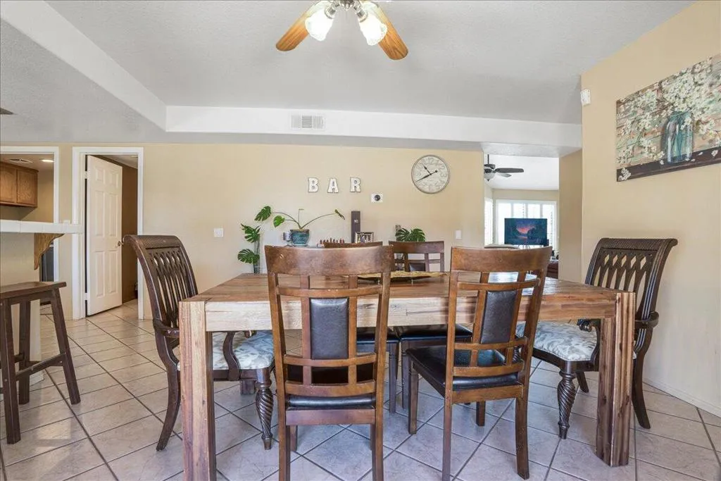81033 Jamie Way, Indio, California 92201 home-pic-10