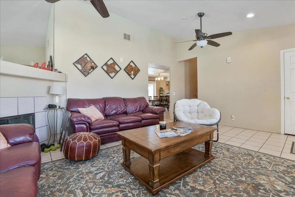 81033 Jamie Way, Indio, California 92201 home-pic-6