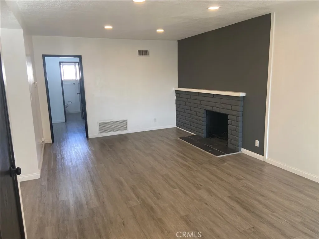 856 Altura, Upland, California 91786 home-pic-8
