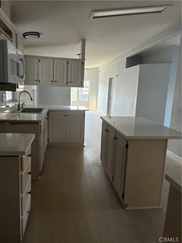 19127 Pioneer 73, Artesia, California 90701