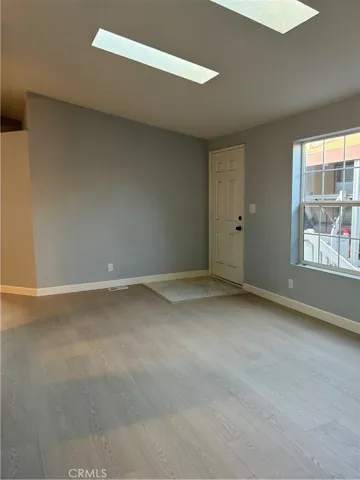 19127 Pioneer 73, Artesia, California 90701