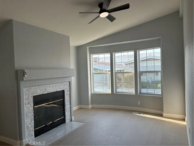 19127 Pioneer 73, Artesia, California 90701
