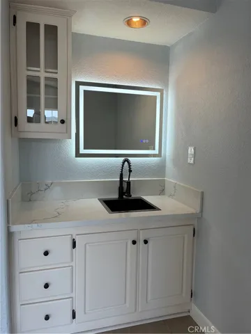19127 Pioneer 73, Artesia, California 90701