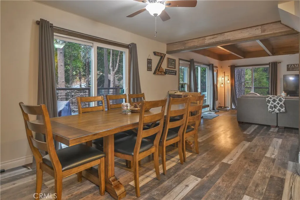 27445 Cedarwood Court, Lake Arrowhead, California 92352 home-pic-8