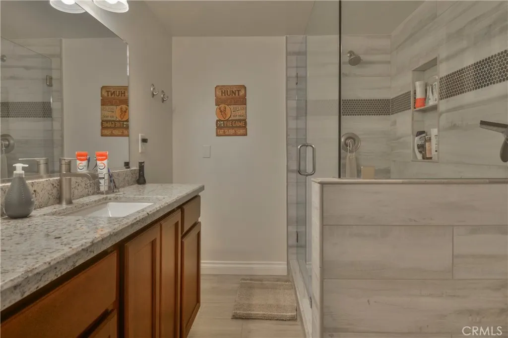 27445 Cedarwood Court, Lake Arrowhead, California 92352 home-pic-20