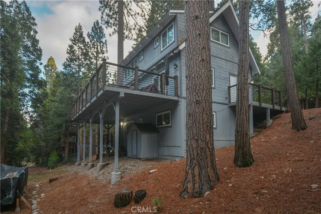 27445 Cedarwood Court, Lake Arrowhead, California 92352 home-pic-27