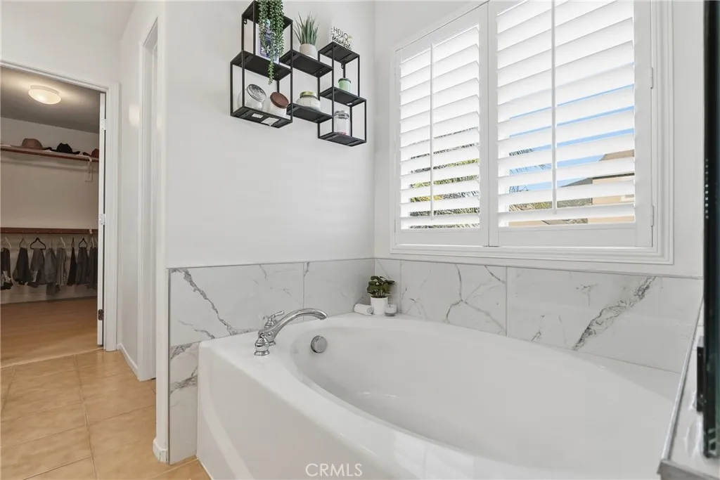 28638 Queensland, Menifee, California 92584 home-pic-47