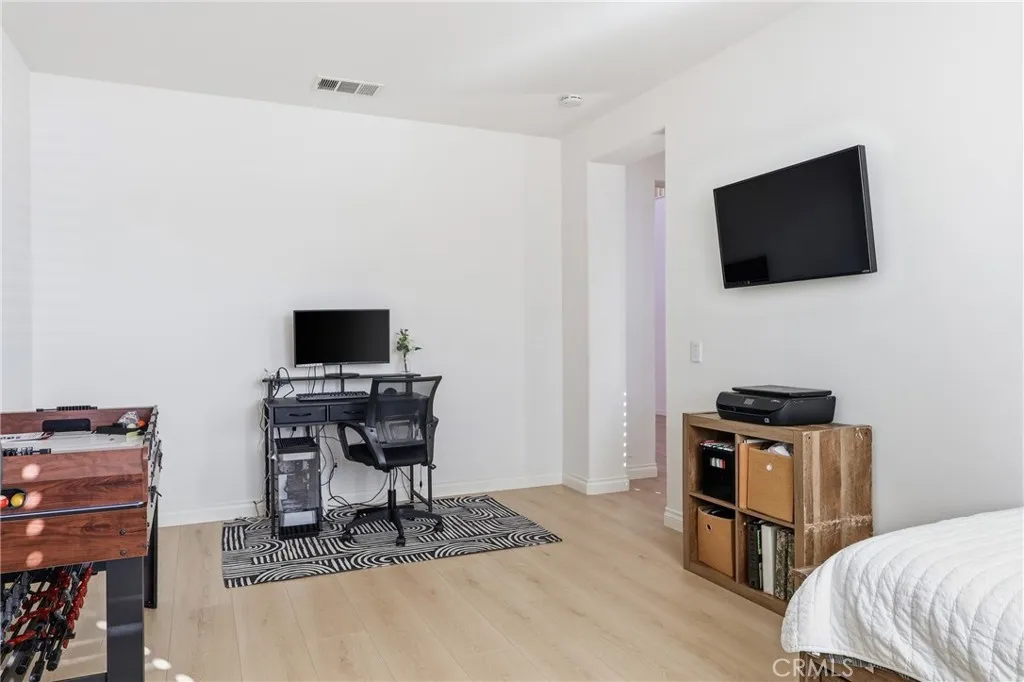 28638 Queensland, Menifee, California 92584 home-pic-33