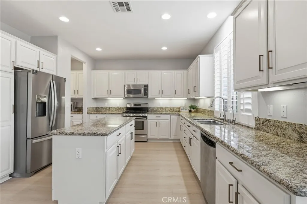 28638 Queensland, Menifee, California 92584 home-pic-20