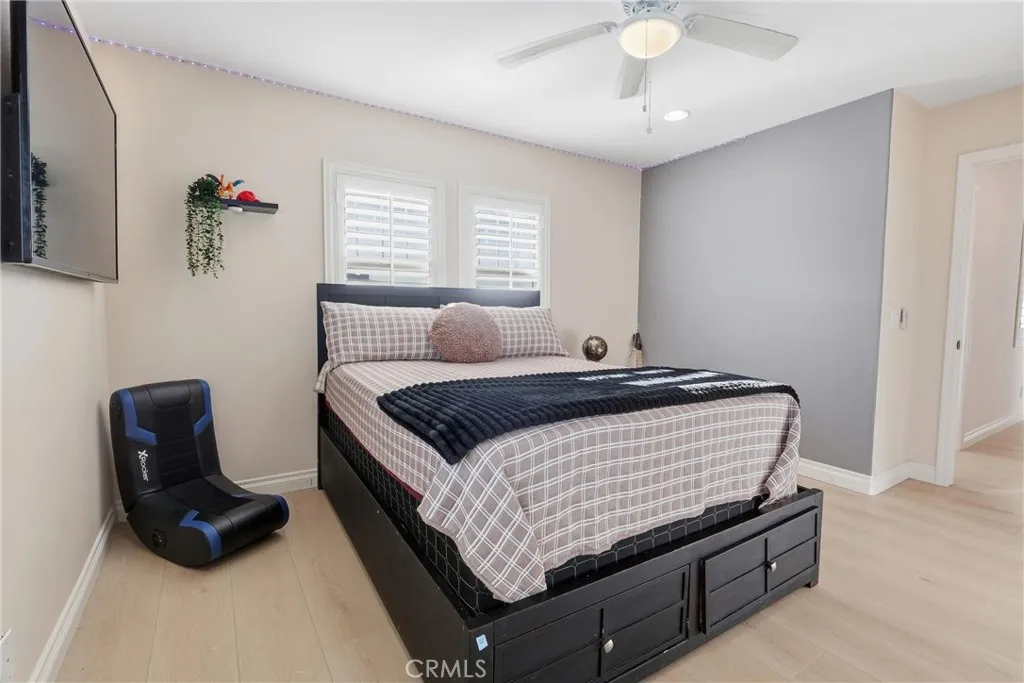 28638 Queensland, Menifee, California 92584 home-pic-37