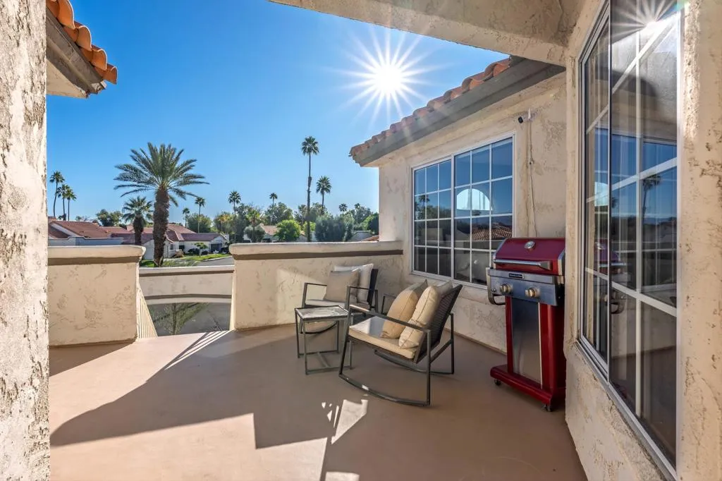 217 Desert Falls Circle, Palm Desert, California 92211 home-pic-3