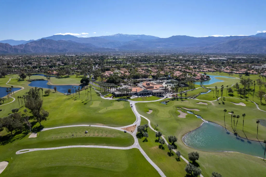217 Desert Falls Circle, Palm Desert, California 92211 home-pic-35