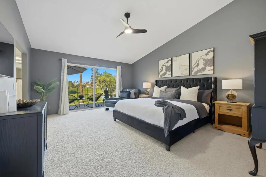 217 Desert Falls Circle, Palm Desert, California 92211 home-pic-17