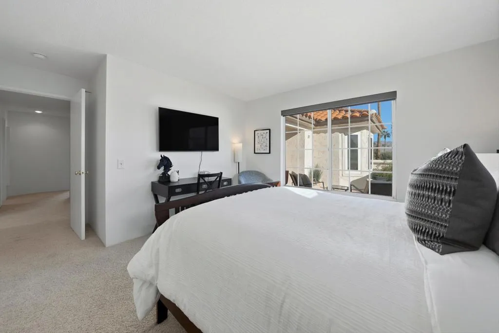 217 Desert Falls Circle, Palm Desert, California 92211 home-pic-23