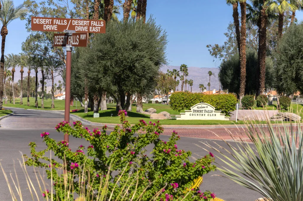 217 Desert Falls Circle, Palm Desert, California 92211 home-pic-32