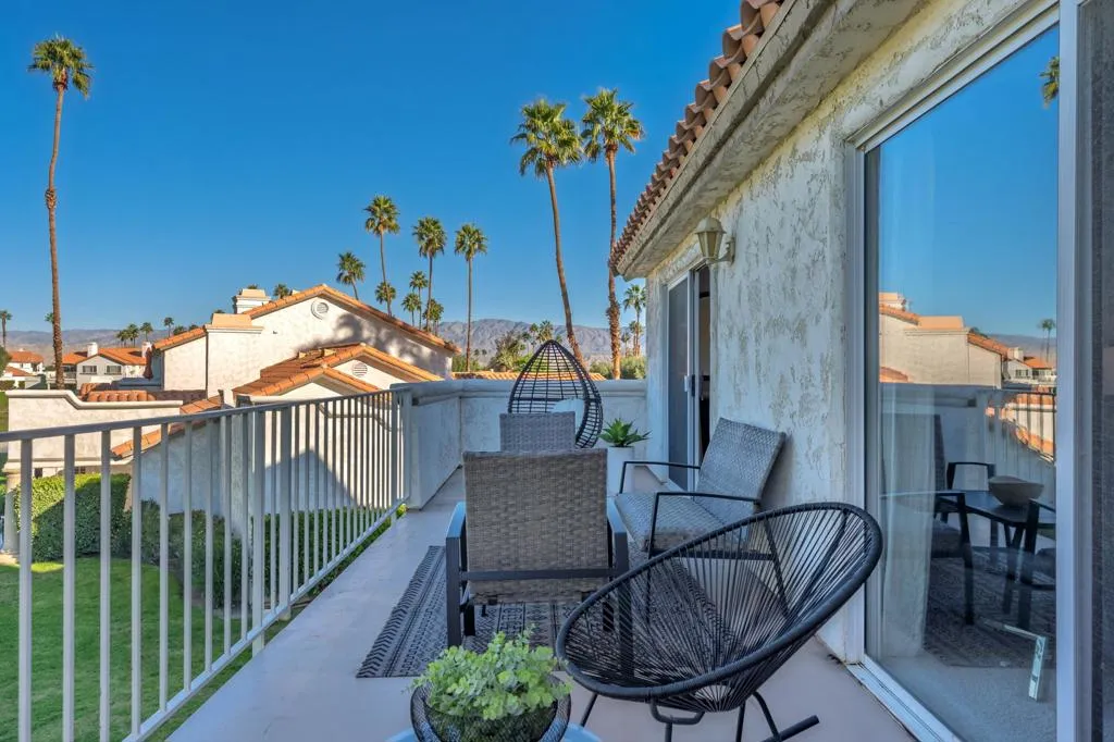 217 Desert Falls Circle, Palm Desert, California 92211 home-pic-30