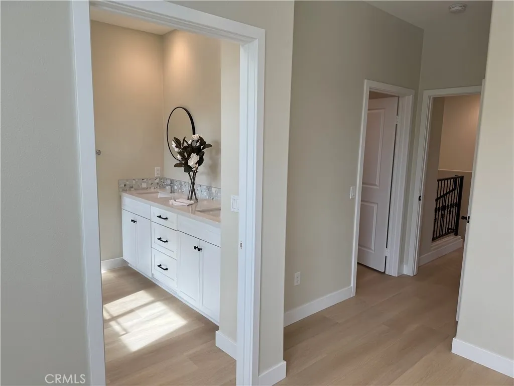 12265 N Lima, Sylmar, California 91342 home-pic-43