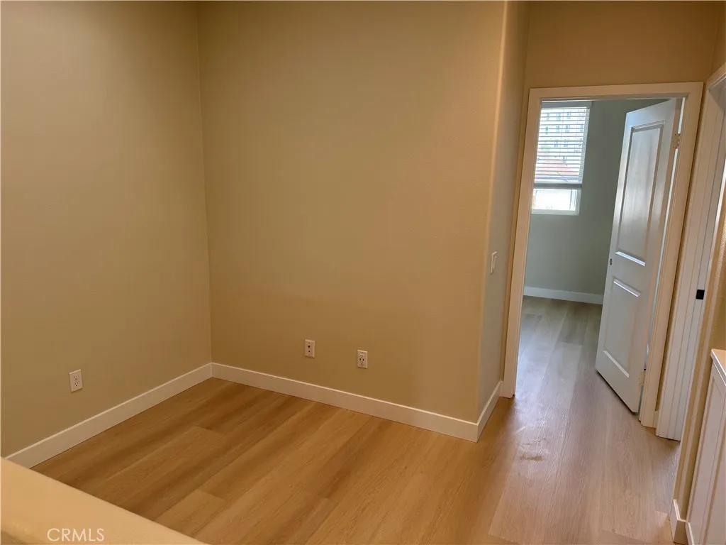 12265 N Lima, Sylmar, California 91342 home-pic-27