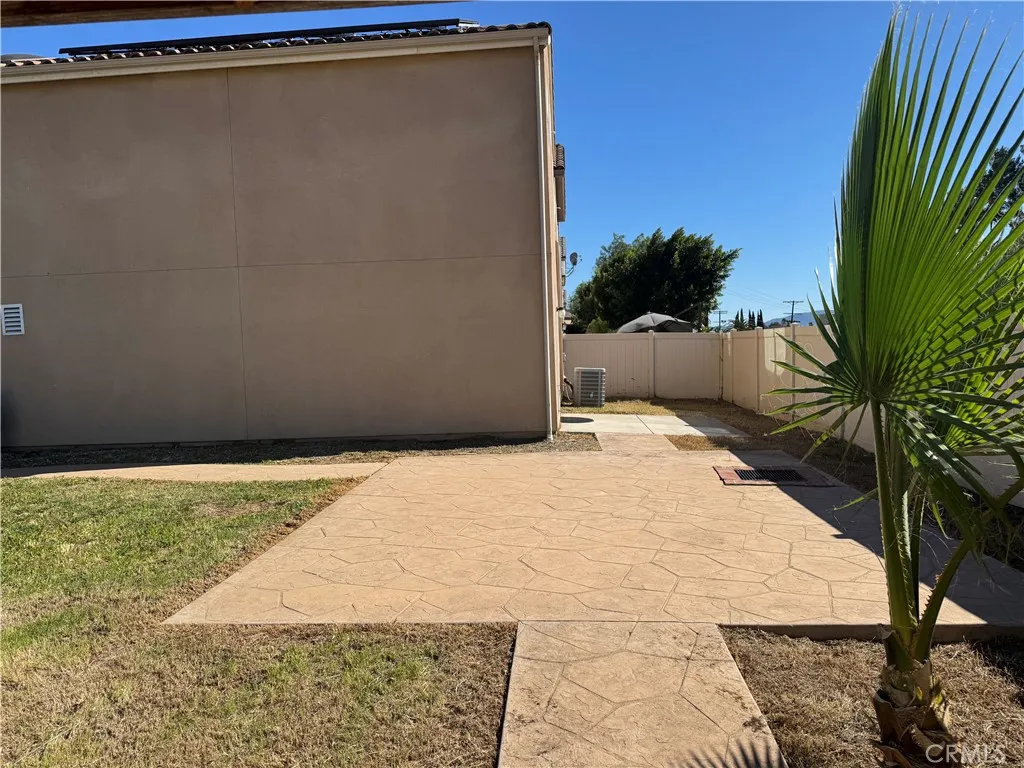 12265 N Lima, Sylmar, California 91342 home-pic-11