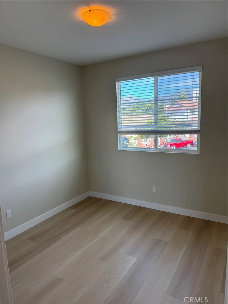 12265 N Lima, Sylmar, California 91342 home-pic-29