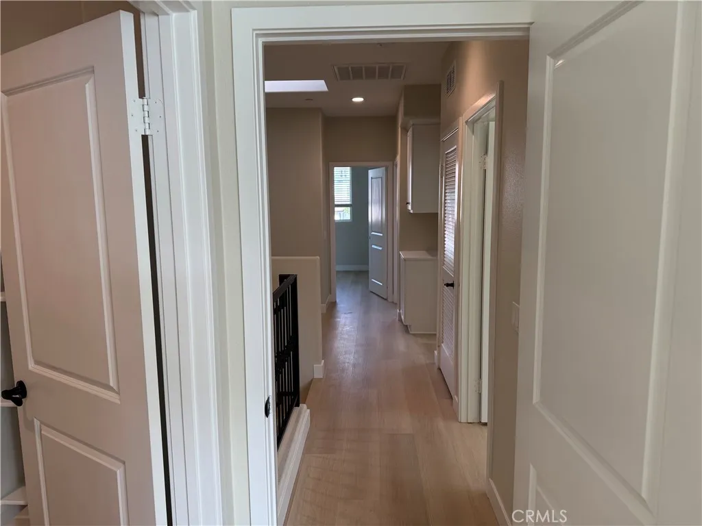 12265 N Lima, Sylmar, California 91342 home-pic-23