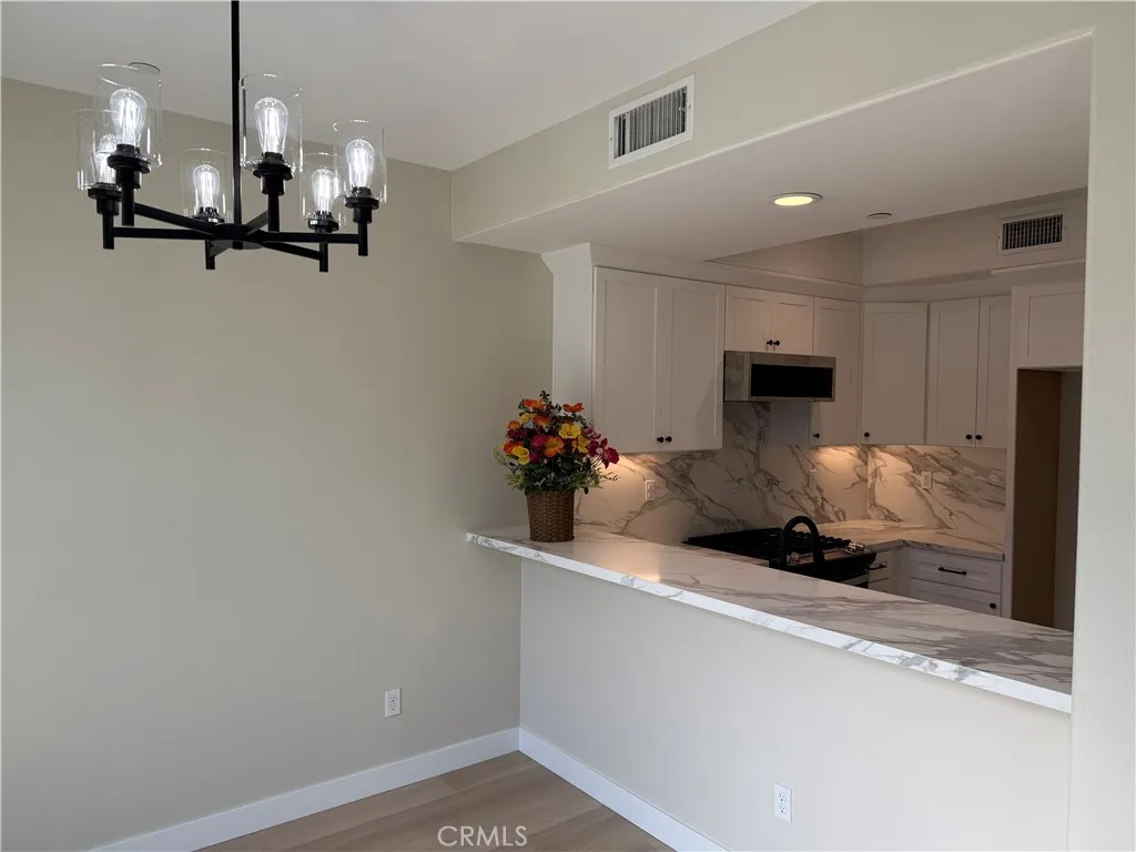 12265 N Lima, Sylmar, California 91342 home-pic-47