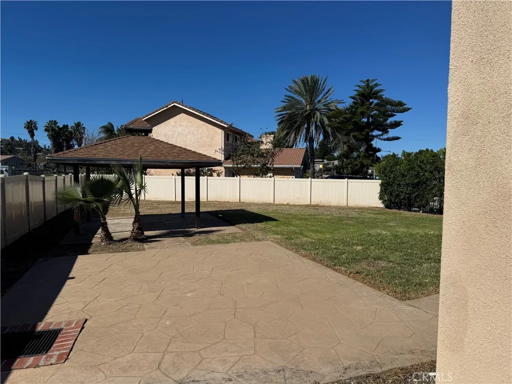 12265 N Lima, Sylmar, California 91342 home-pic-10