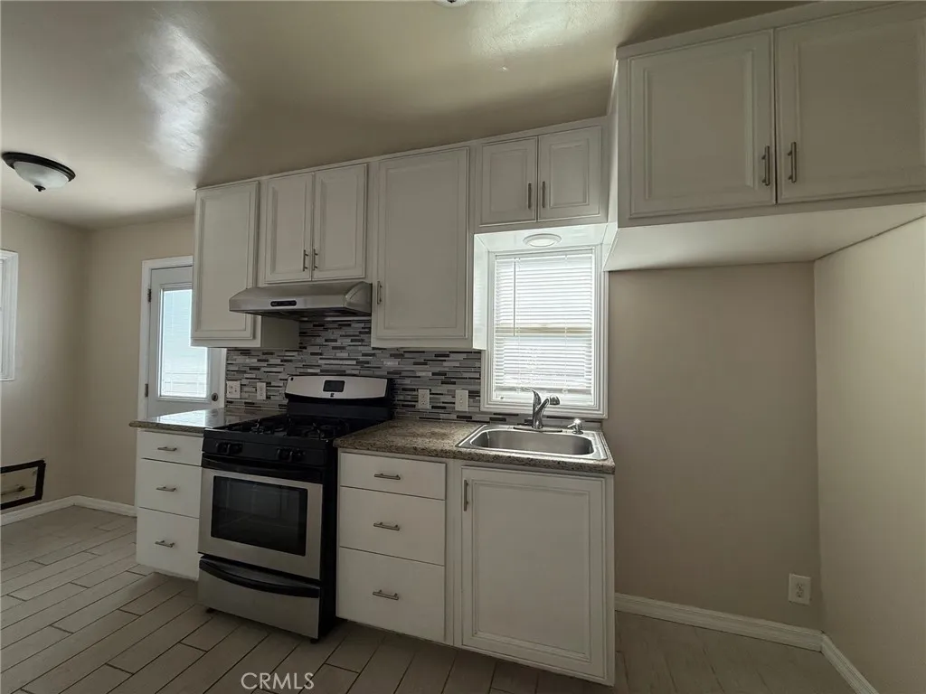 294 Linda Rosa Ave, Pasadena, California 91107 home-pic-21