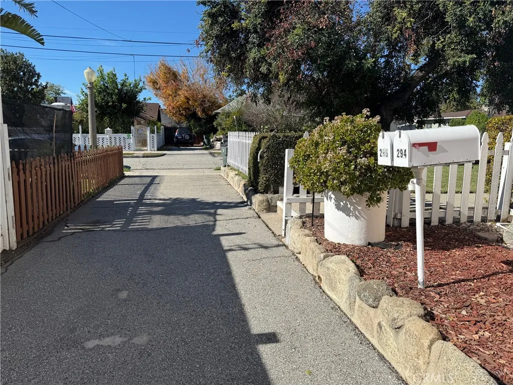 294 Linda Rosa Ave, Pasadena, California 91107 home-pic-44