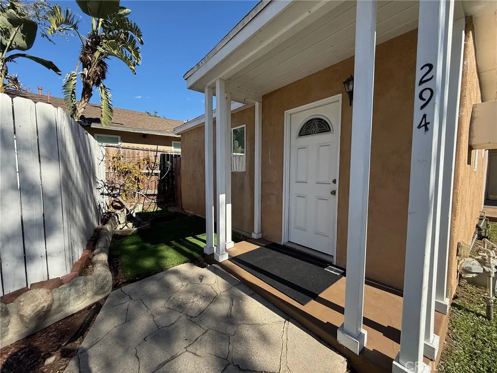 294 Linda Rosa Ave, Pasadena, California 91107 home-pic-1