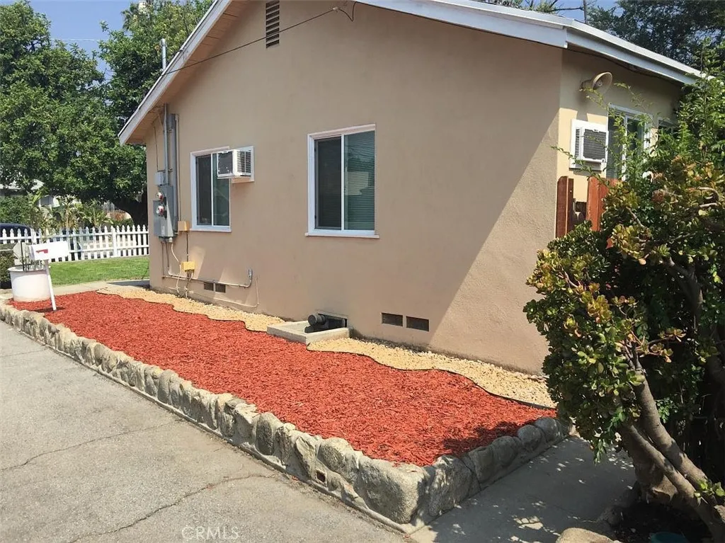 294 Linda Rosa Ave, Pasadena, California 91107 home-pic-2
