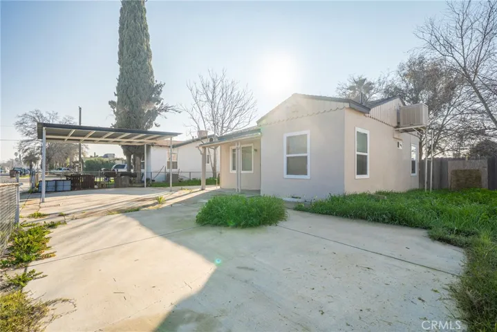 703 Woodrow Avenue, Bakersfield, California 93308