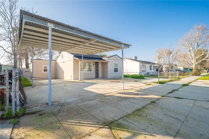703 Woodrow Avenue, Bakersfield, California 93308