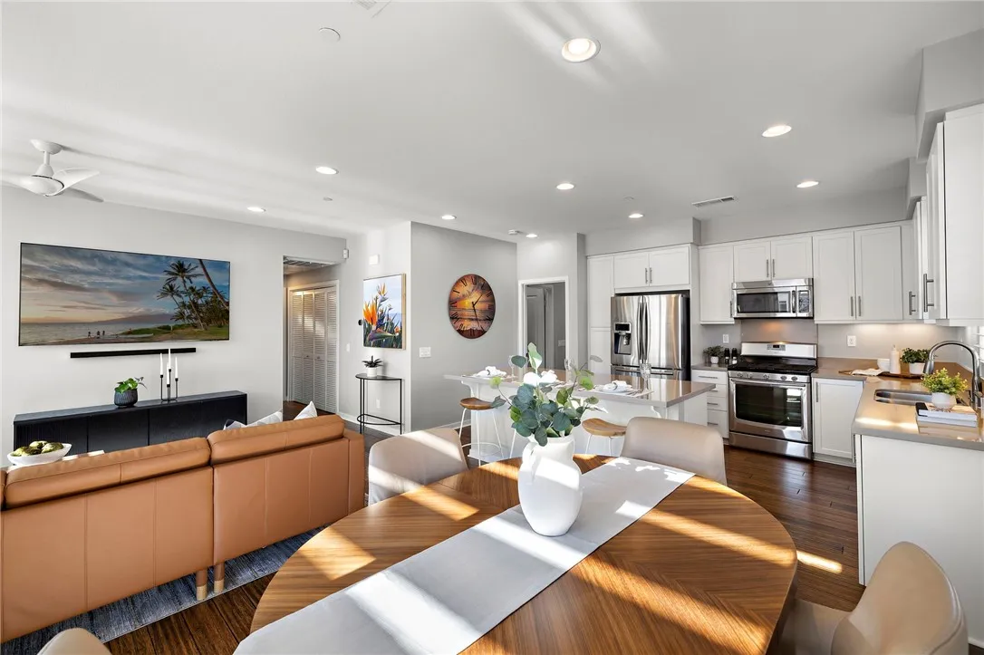 31 Adelfa Street, Rancho Mission Viejo, California 92694 home-pic-12