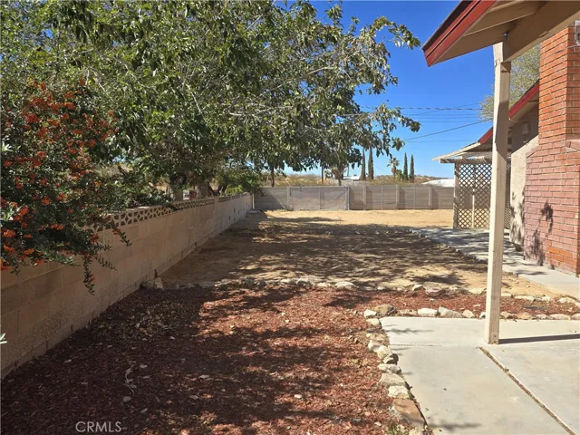 25807 Cherryhill Drive, Boron, California 93516