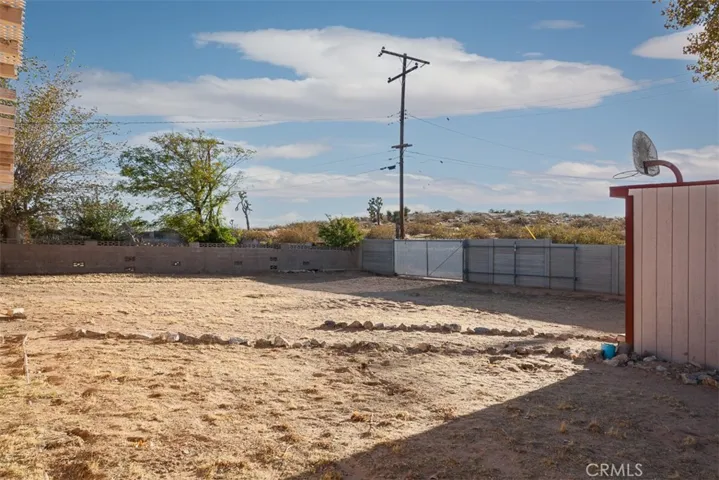 25807 Cherryhill Drive, Boron, California 93516