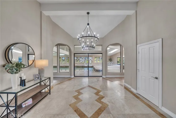 42253 Via Nortada, Temecula, California 92590