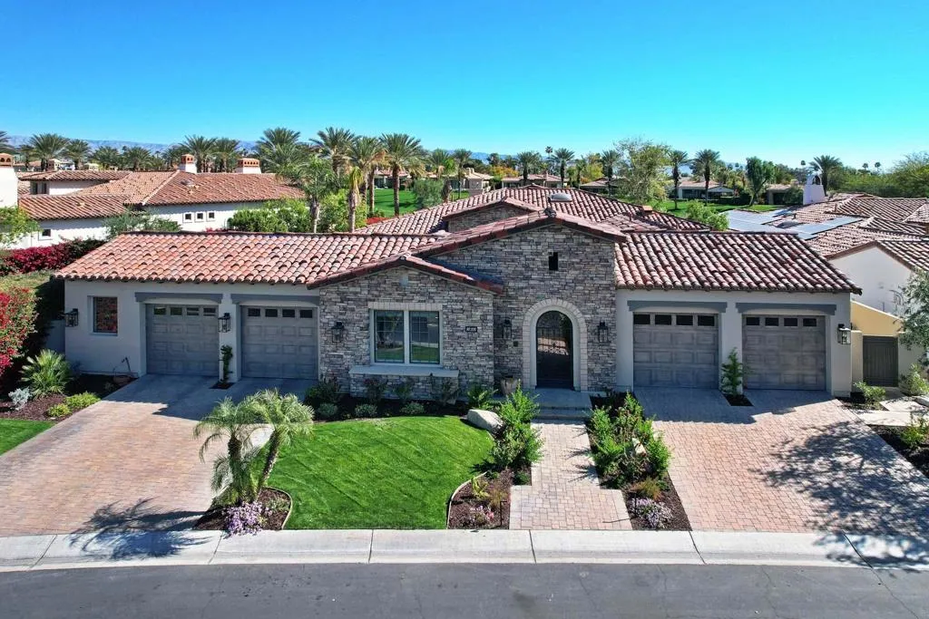 76375 Via Chianti, Indian Wells, California 92210 home-pic-2