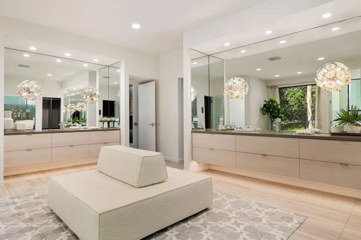 155-web-or-mls-AM4A0145